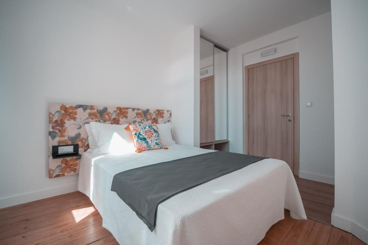 Harbour49 - Aveiro Flats & Suites エクステリア 写真