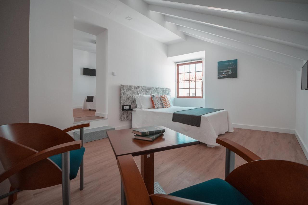 Harbour49 - Aveiro Flats & Suites エクステリア 写真